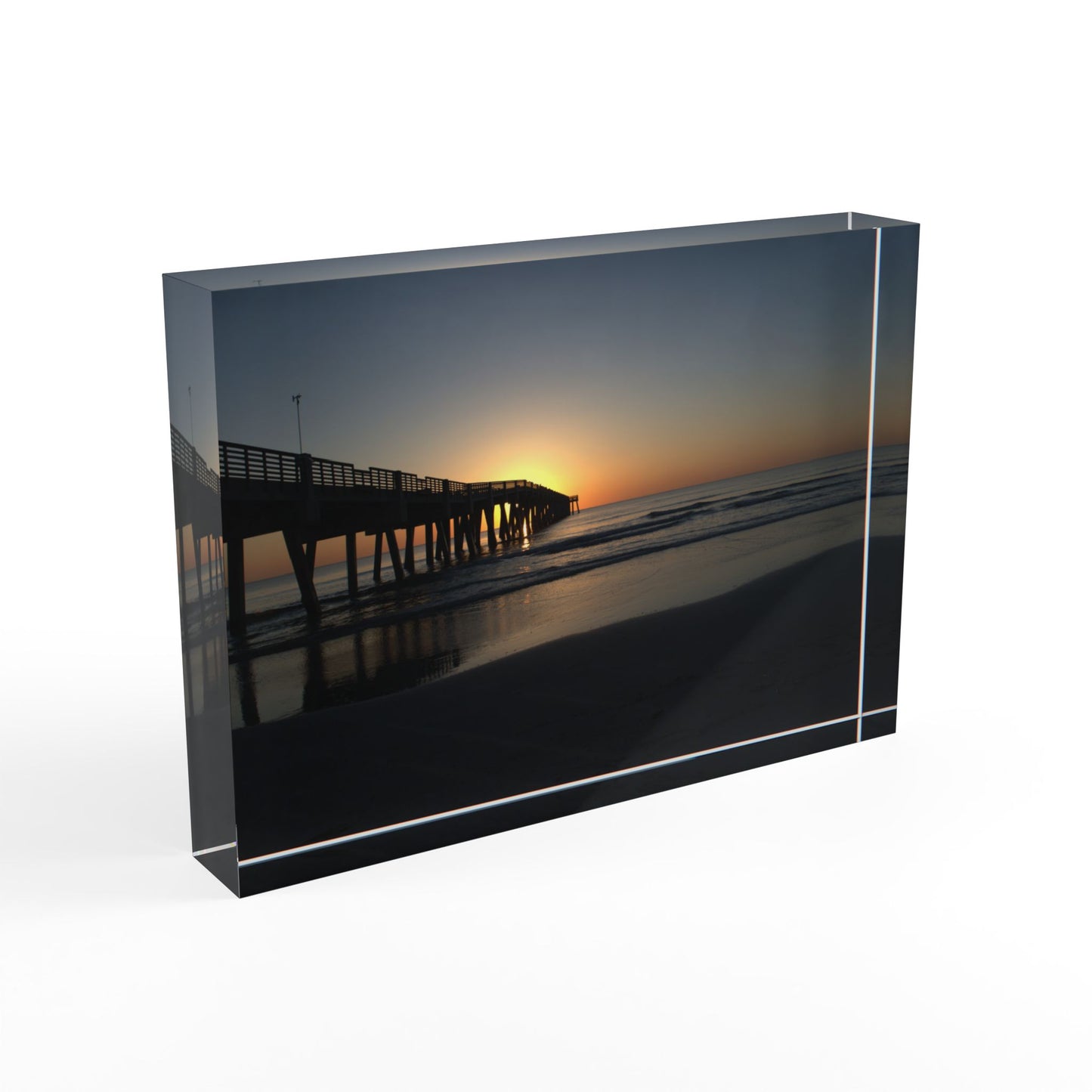 Photo Block - Sunrise at the pier