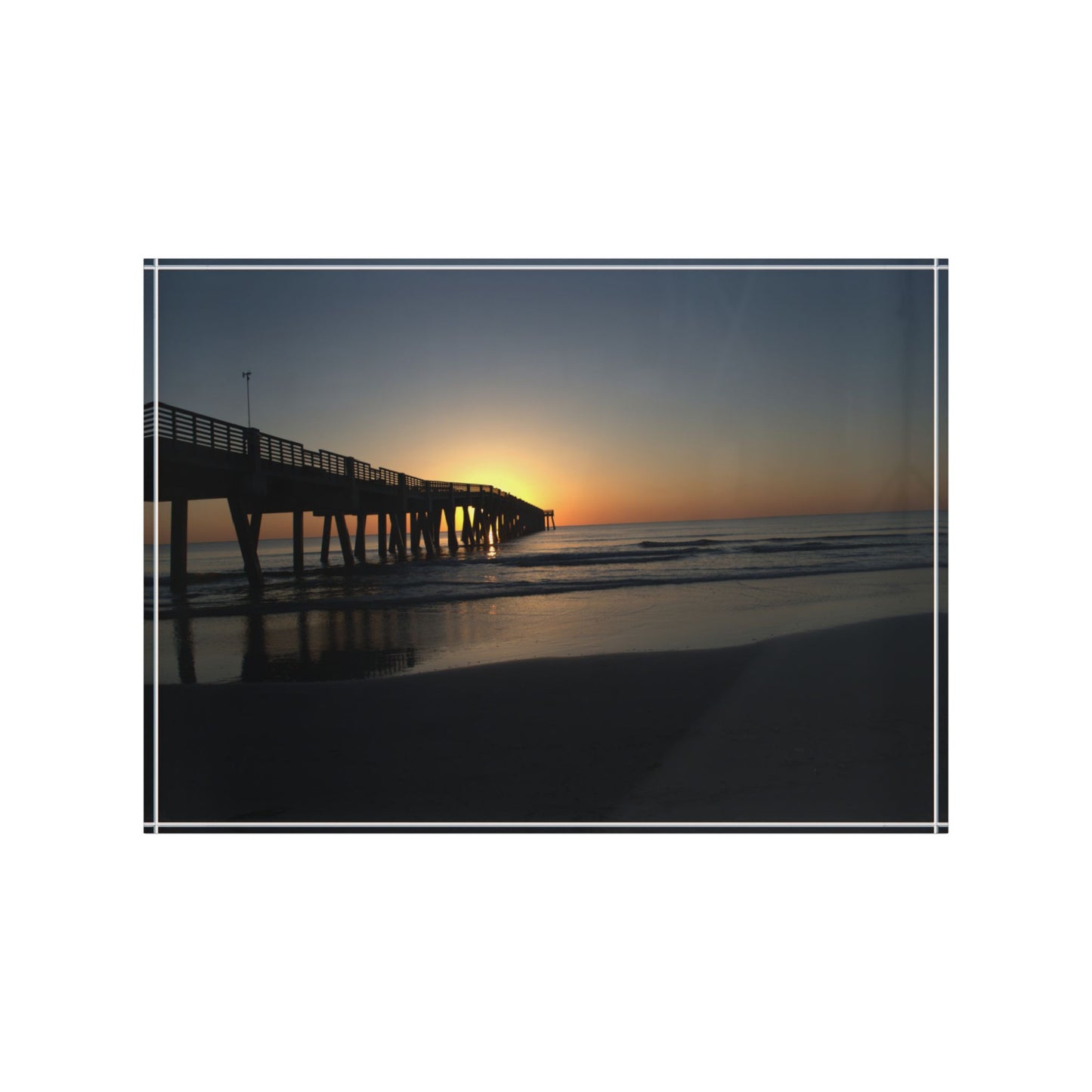 Photo Block - Sunrise at the pier