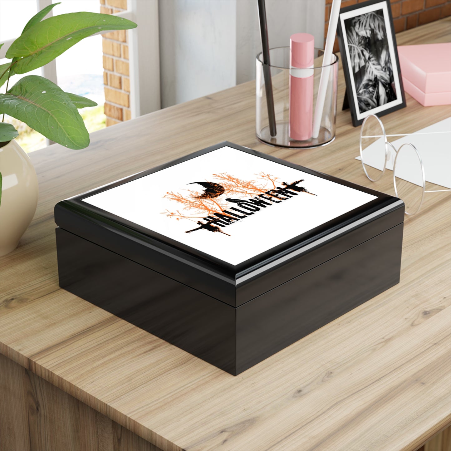Scary Halloween Jewelry Box – White Ceramic