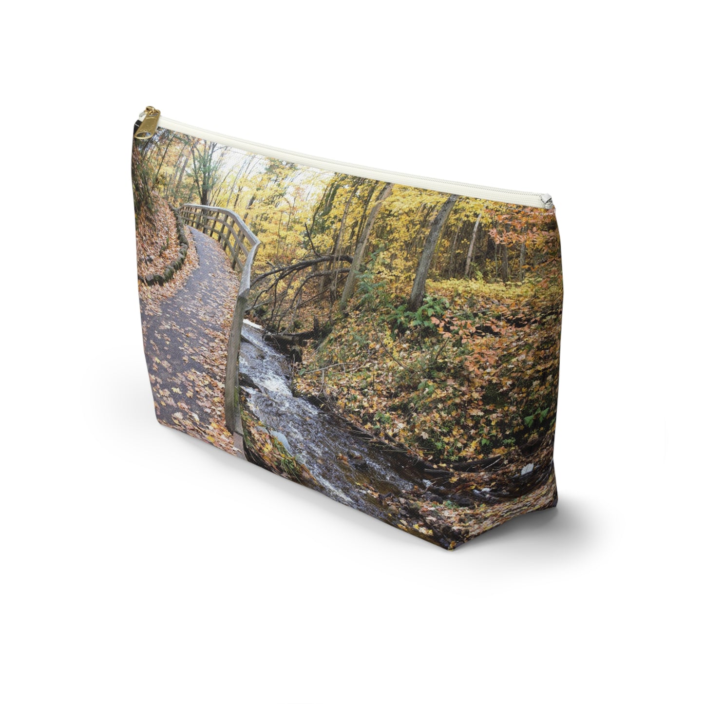 Accessory Pouch w T-bottom Walk to the fall