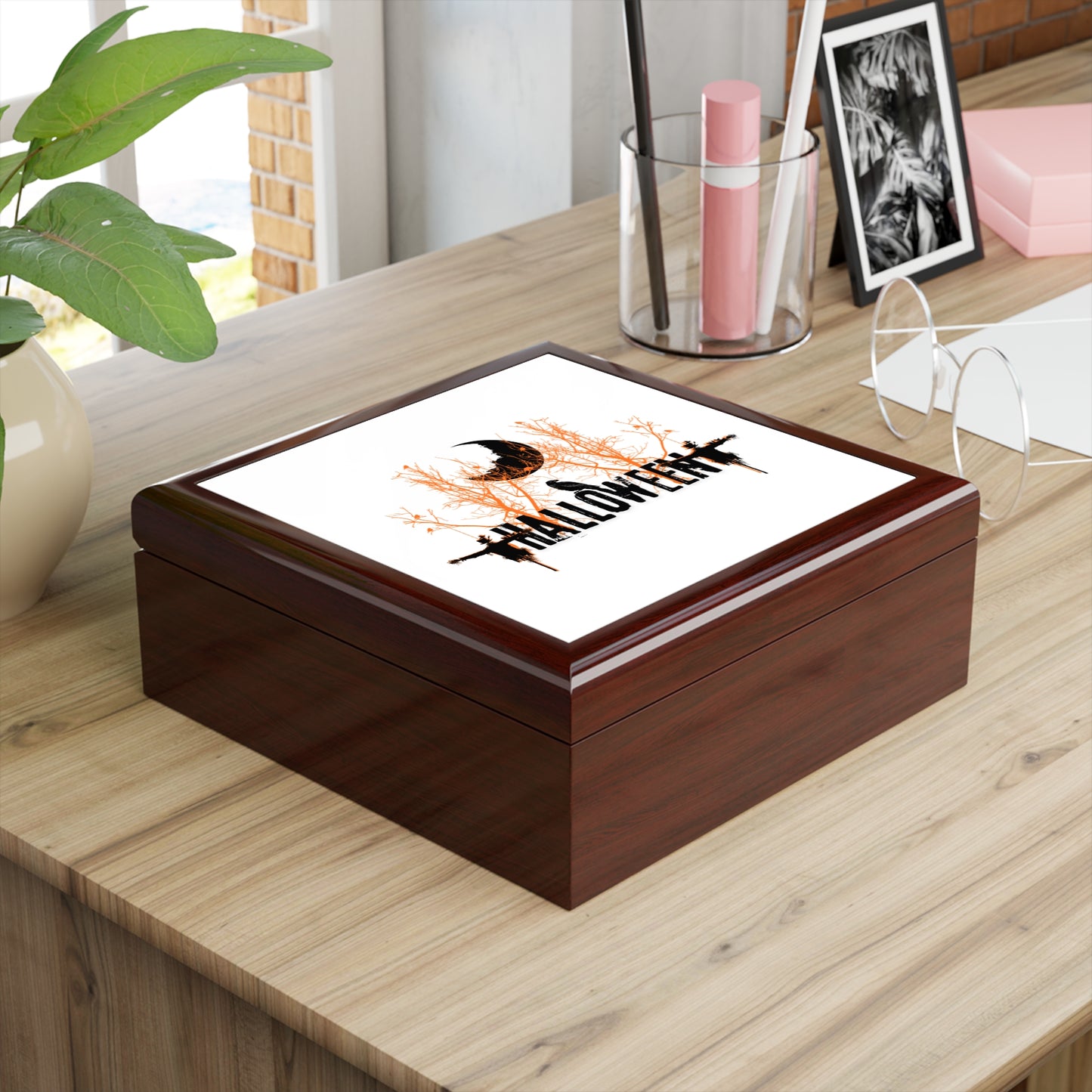 Scary Halloween Jewelry Box – White Ceramic