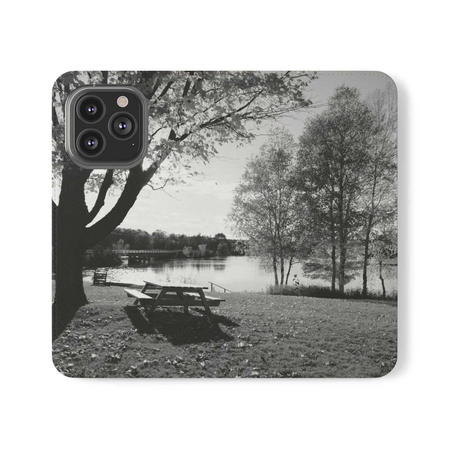 Flip Cases - Picnic By The River - iPhone 13, iPhone 13 Mini, iPhone 13 Pro Max, Samsung Galaxy S22
