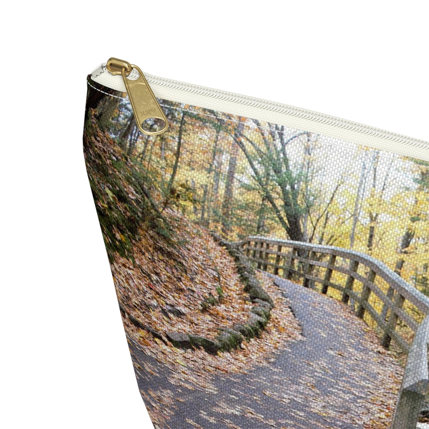 Accessory Pouch w T-bottom Walk to the fall