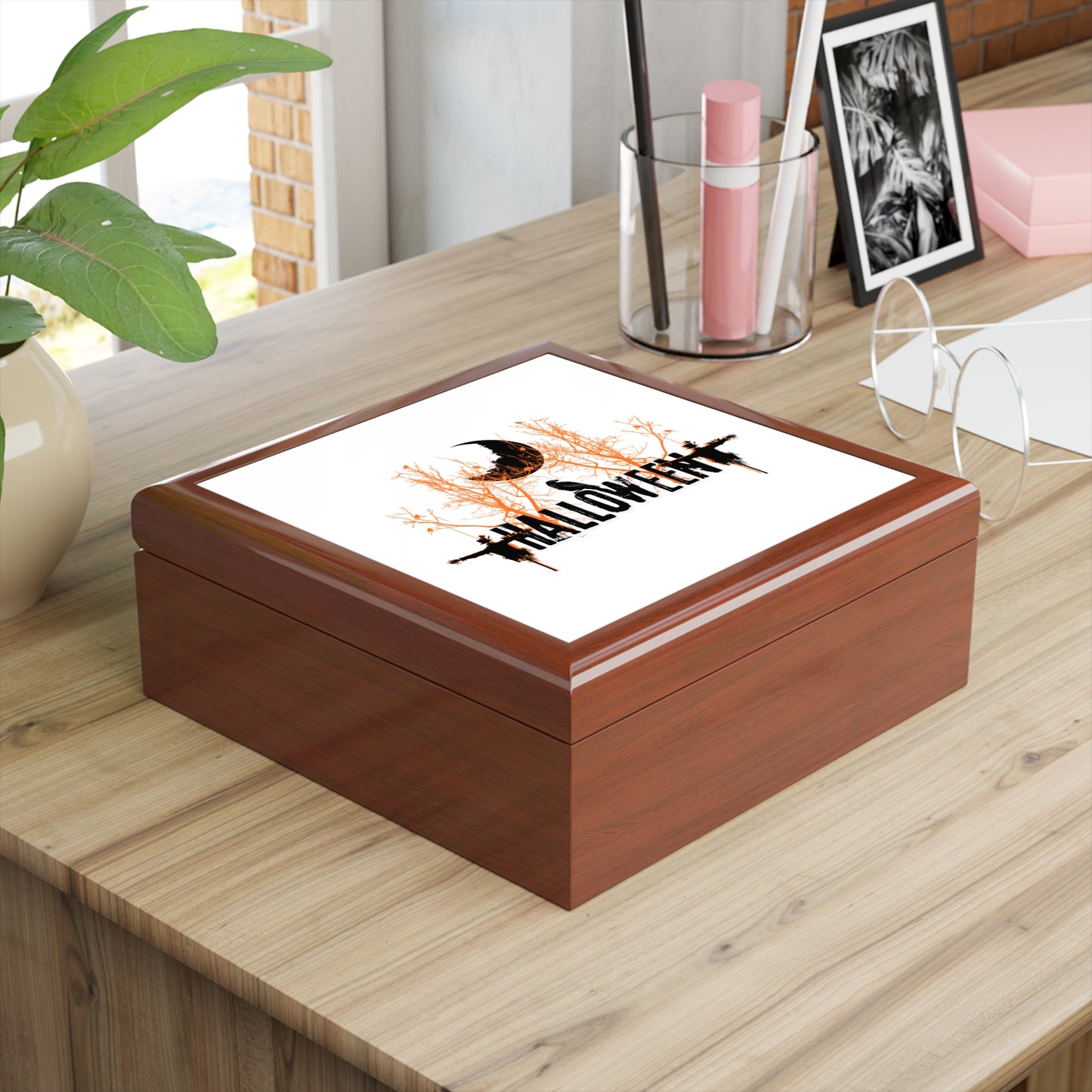 Scary Halloween Jewelry Box – White Ceramic
