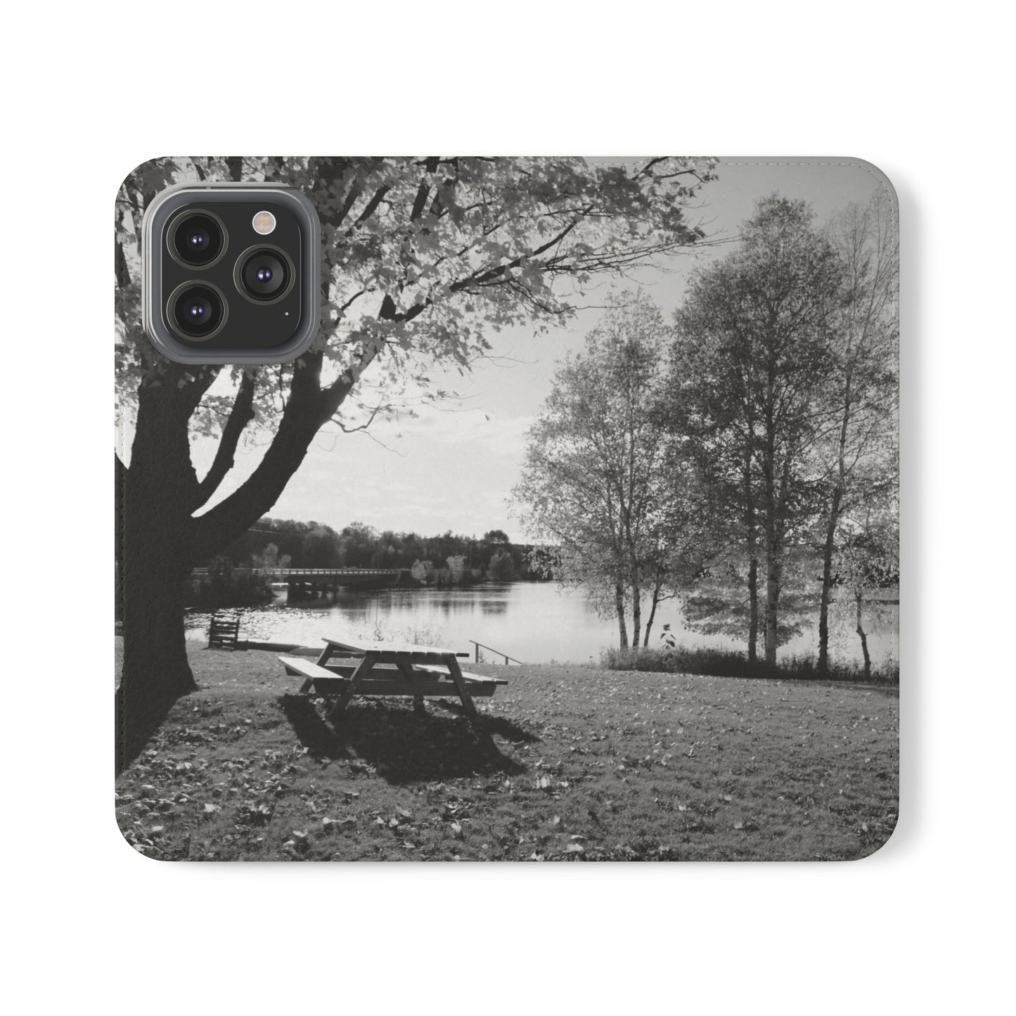 Flip Cases - Picnic By The River - iPhone 13, iPhone 13 Mini, iPhone 13 Pro Max, Samsung Galaxy S22