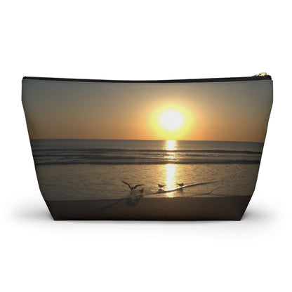 Accessory Pouch w T-bottom  Beach Morning