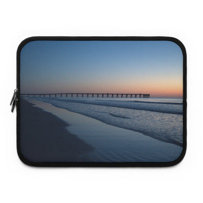 Laptop Sleeve - Blue hour at the pier