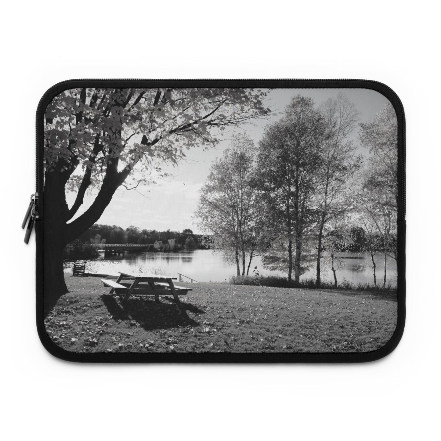 Laptop Sleeve  Picinic by the river