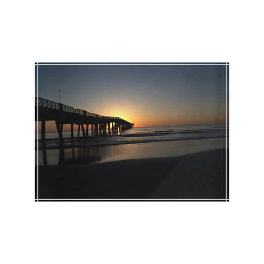 Photo Block - Sunrise at the pier