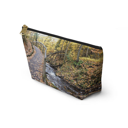 Accessory Pouch w T-bottom  Walk to the fall