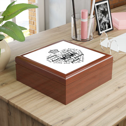 MOM Appreciation Jewelry Box – White Ceramic Affirmations for Mom in a heart shape and crown for the queen she is.